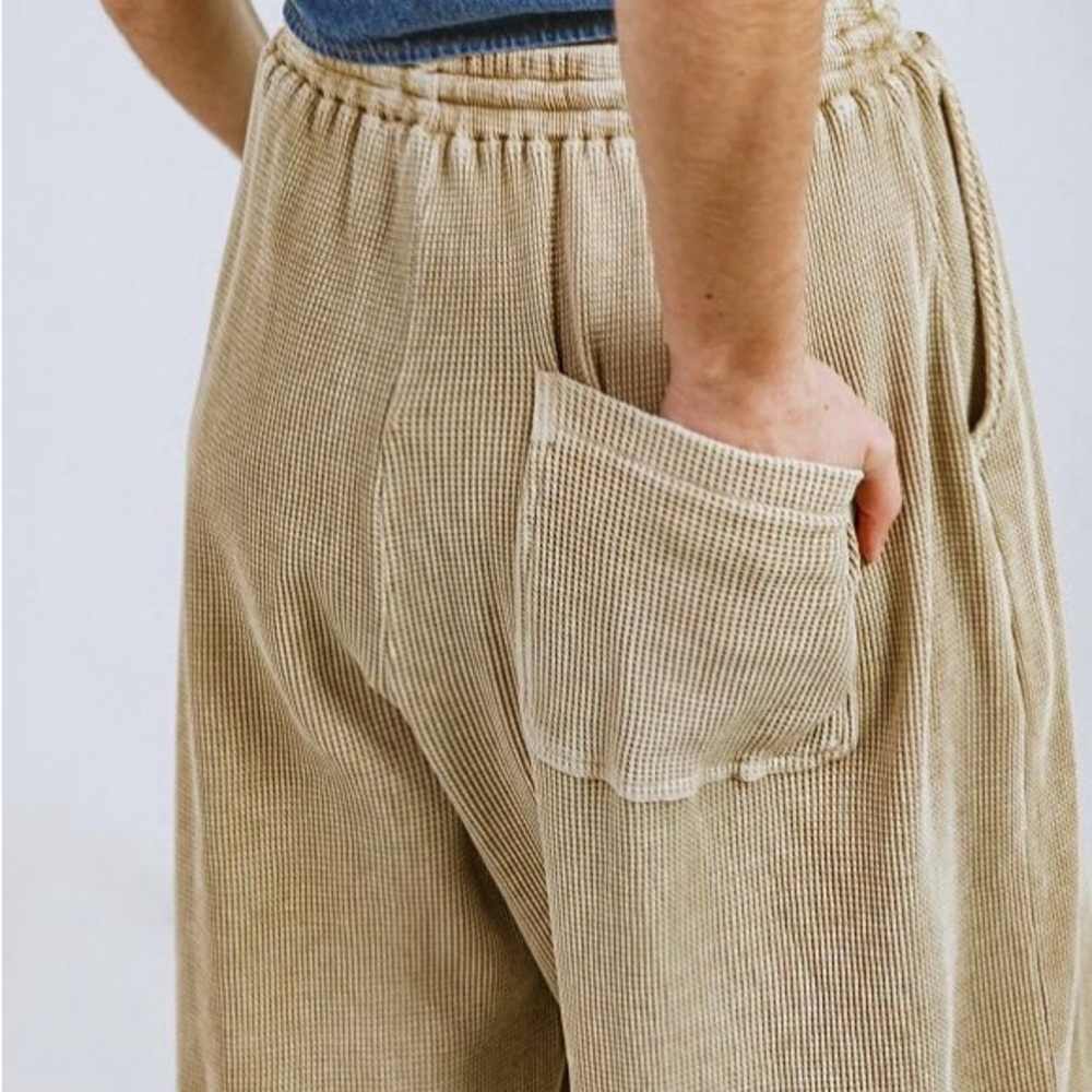 Washed Waffle Knit Jogger Pant - Picture 4 of 8